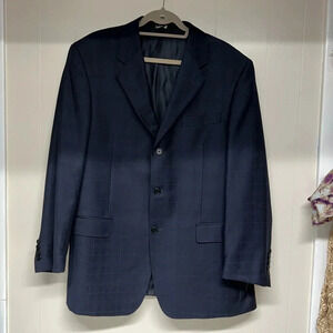 Luciano Natazzi Men’s Two Piece Italian Suit R36 Blue Pinstripe.